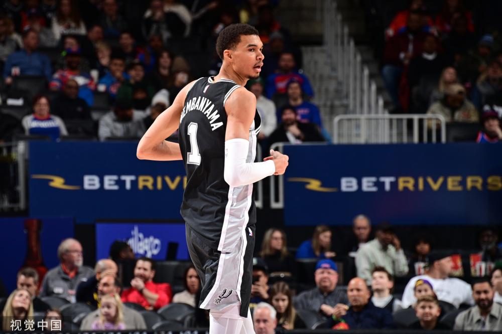 更是让球迷 更是让球迷