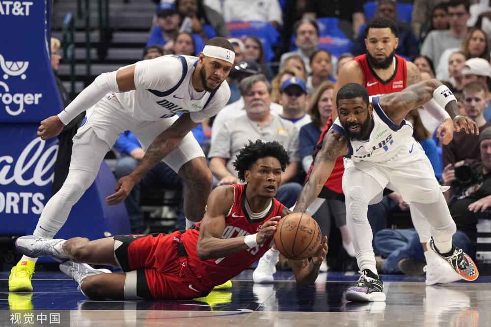 性前锋的适 性前锋的适